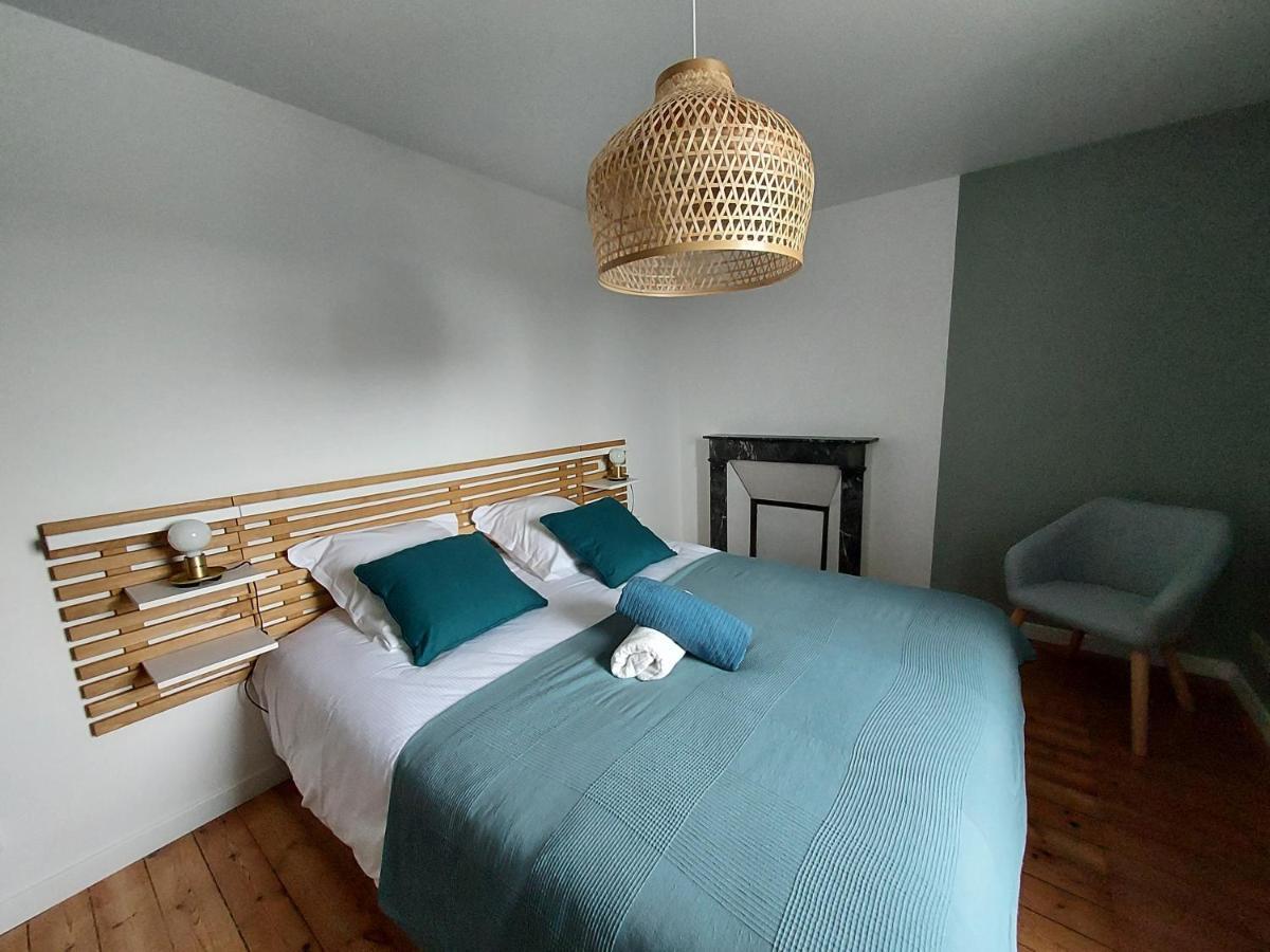 La Cle Du Genie Apartment Ducey-Les Cheris Bagian luar foto